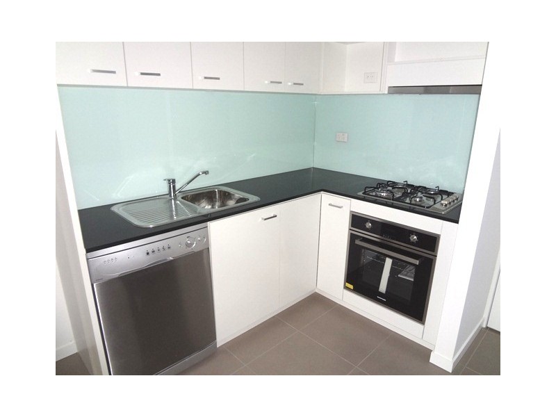 1.14/100 Plenty Road, Preston VIC 3072