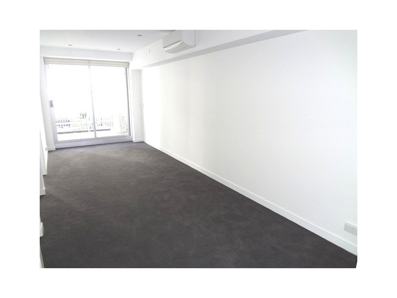 1.14/100 Plenty Road, Preston VIC 3072