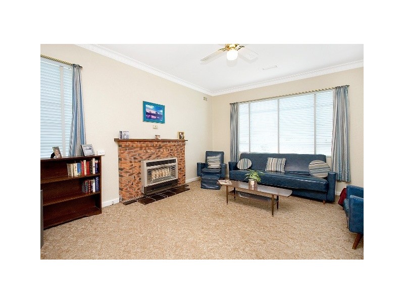 19 Dean Street, Preston VIC 3072