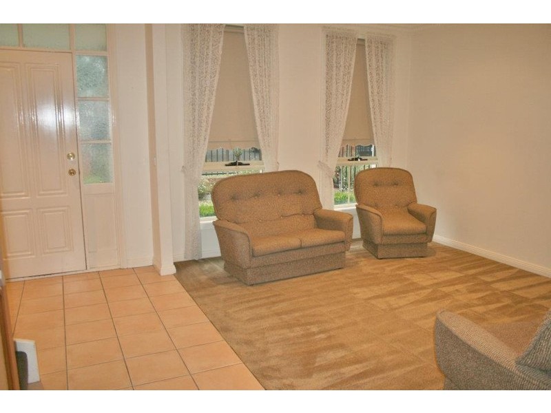 209 Seymour Street, Soldiers Hill VIC 3350