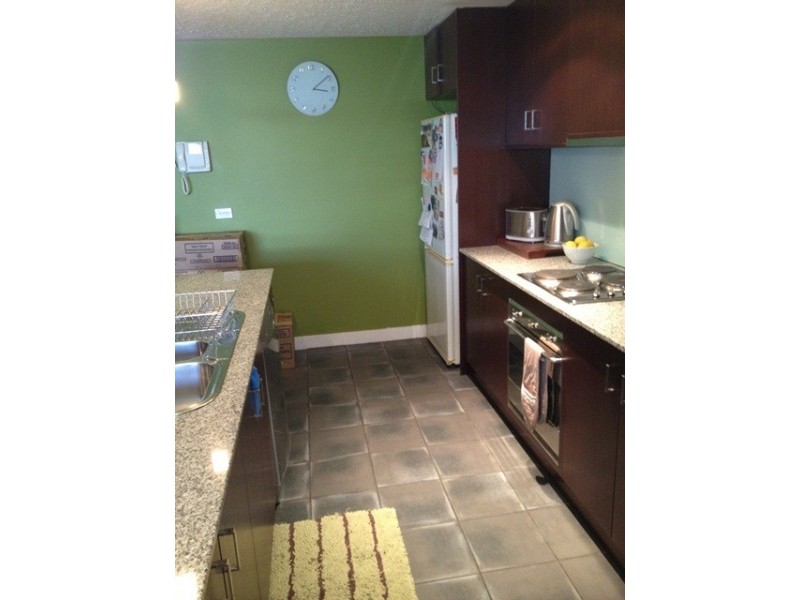 12/136 Bell Street, Coburg VIC 3058