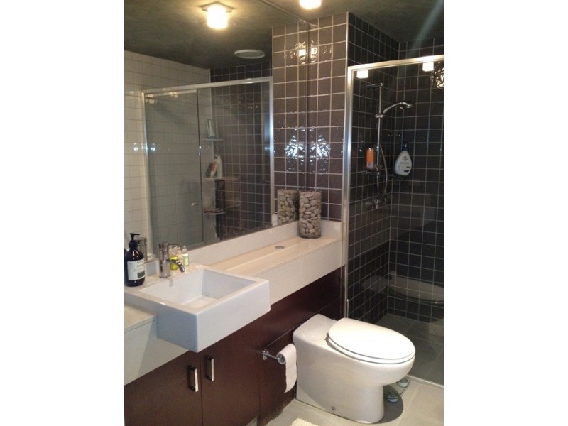 12/136 Bell Street, Coburg VIC 3058