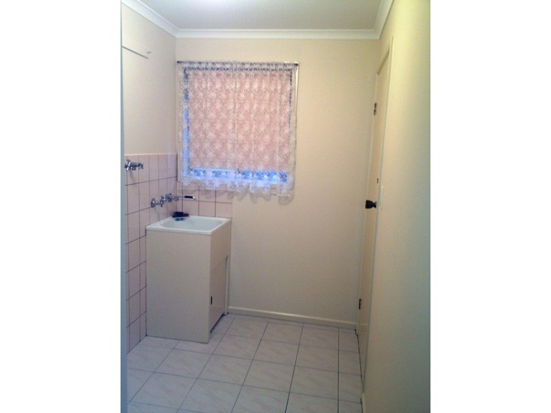 215 West Street, Glenroy VIC 3046