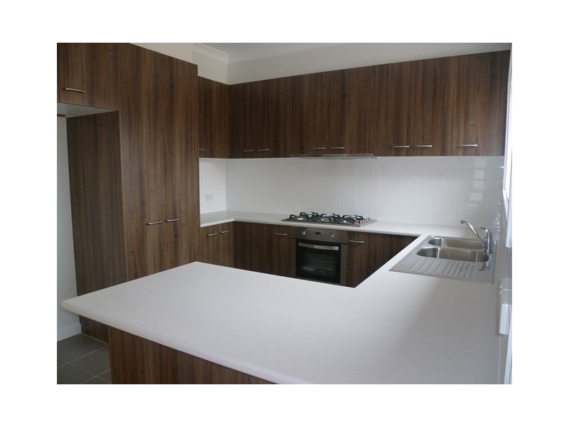 2/777 Plenty Road, Preston VIC 3072