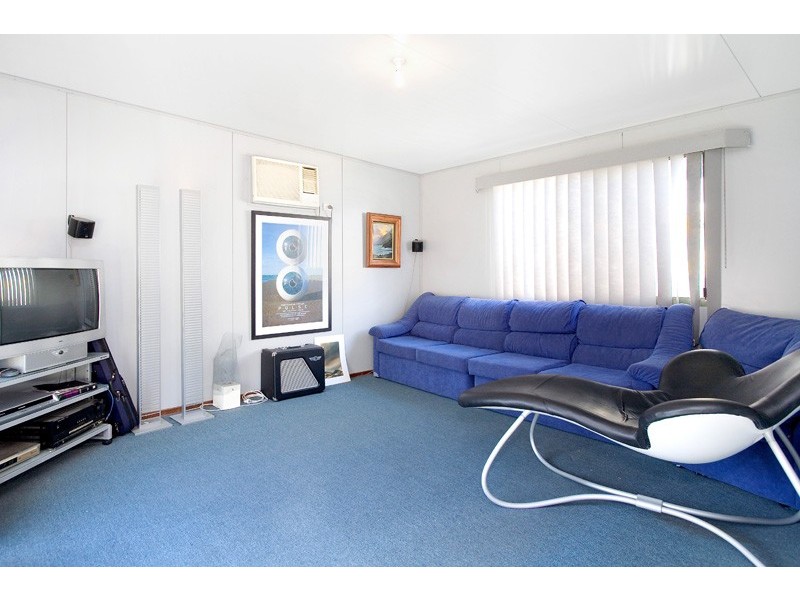 83 Darebin Road, Thornbury VIC 3071