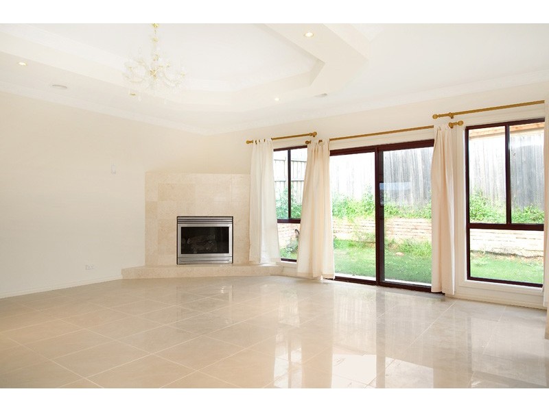 19B Crawley Street, Reservoir VIC 3073