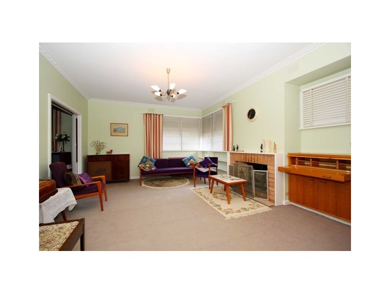 3 Army Avenue, Reservoir VIC 3073