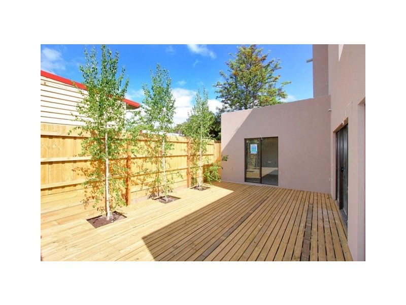 3/108 Plenty Road, Preston VIC 3072