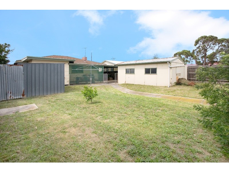 51 Whitelaw Street, Reservoir VIC 3073