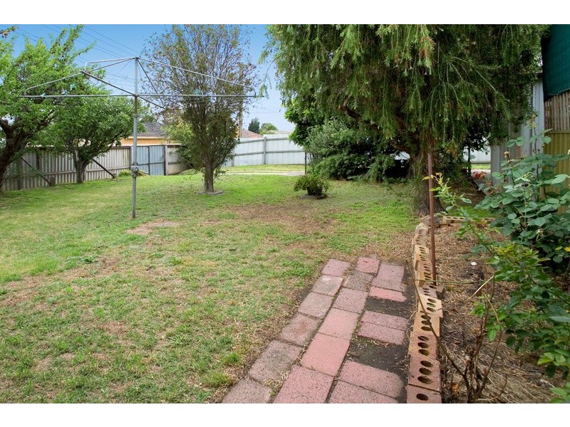 86 Boldrewood Parade, Reservoir VIC 3073