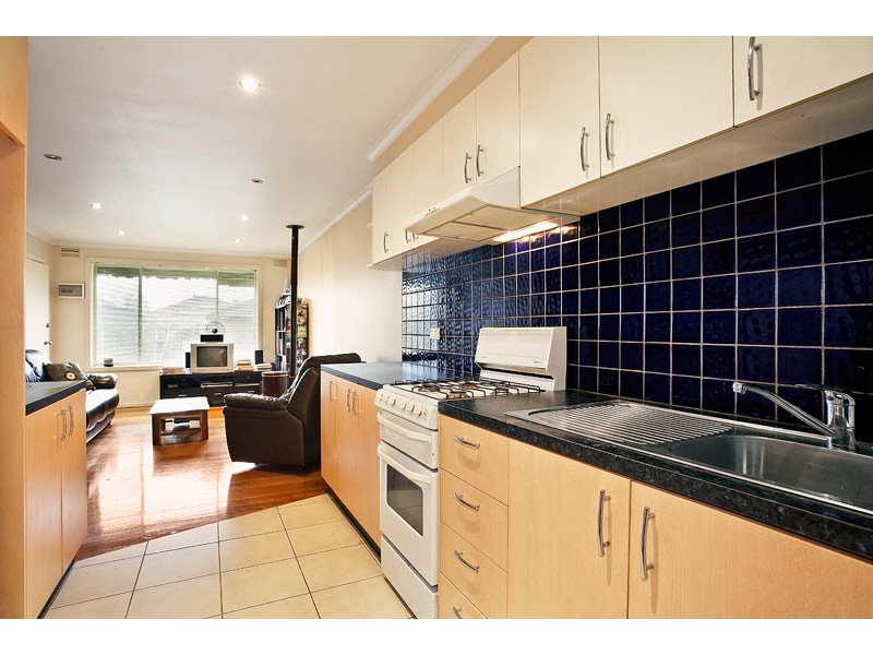 2/13 Mason Street, Reservoir VIC 3073