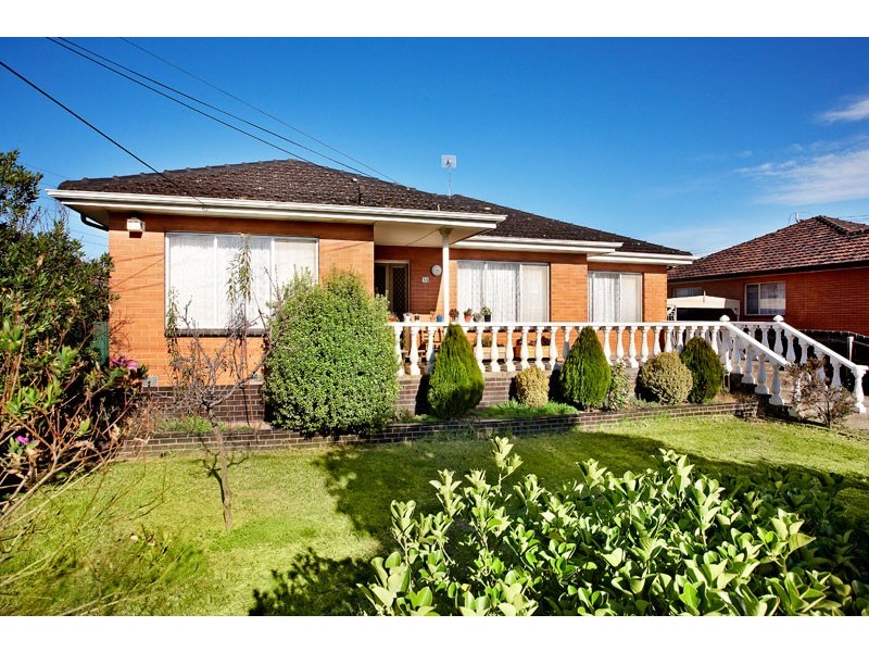 33 Merrilands Road, Reservoir VIC 3073