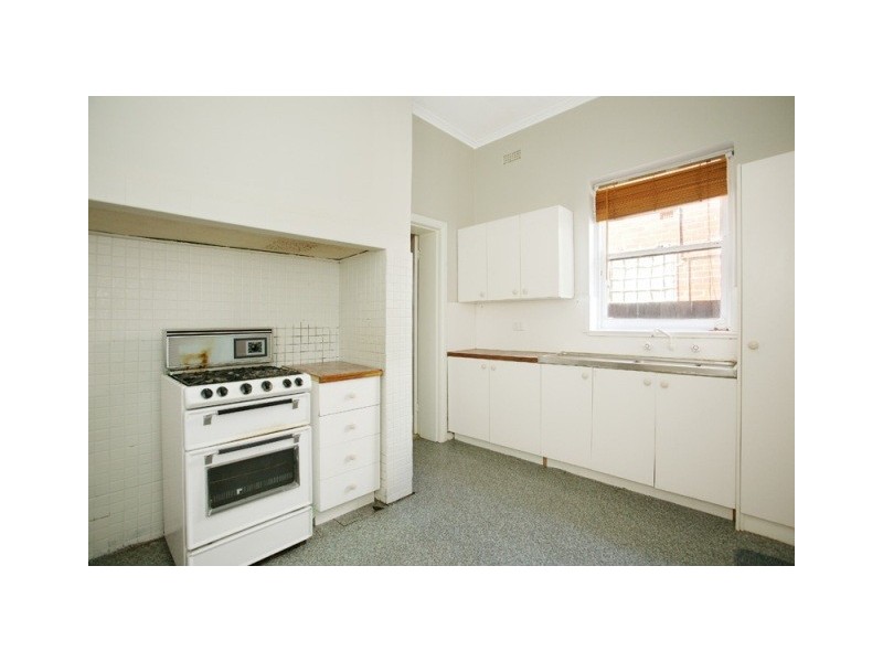 305 High Street, Preston VIC 3072