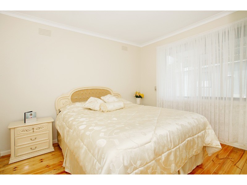 1 Beenak Street, Reservoir VIC 3073
