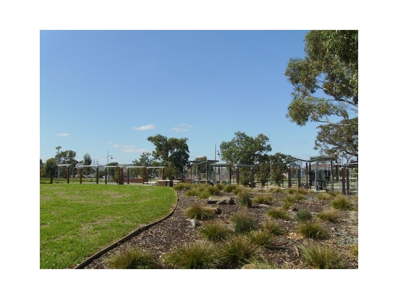 24 Daylesford Street, Epping VIC 3076