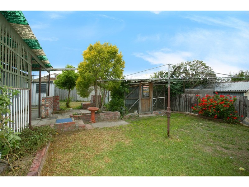 26 Steane Street, Reservoir VIC 3073