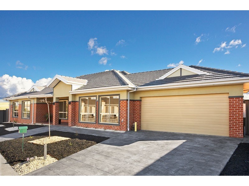 3 Meadow Street, Craigieburn VIC 3064