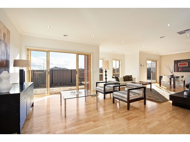 3 Meadow Street, Craigieburn VIC 3064