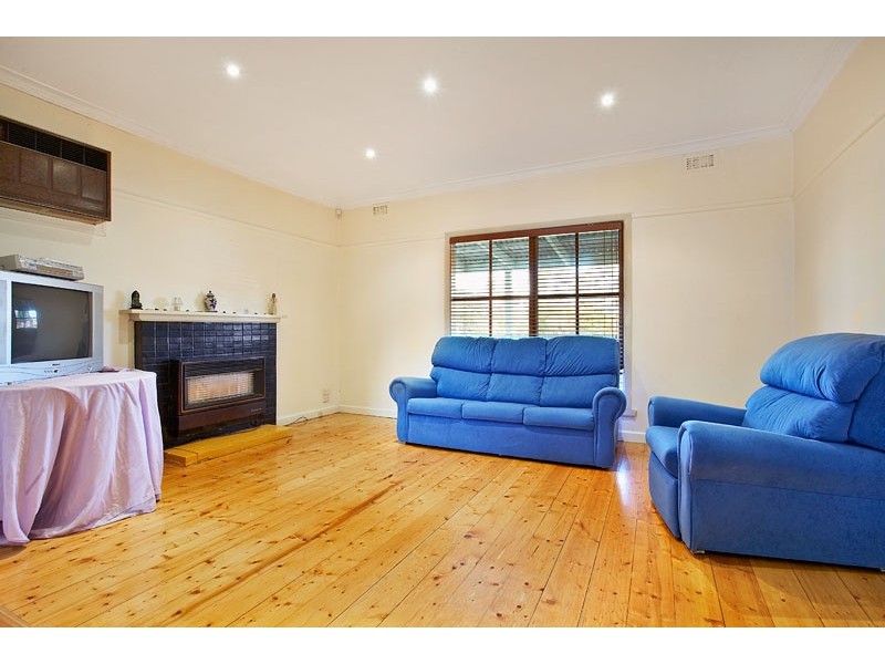 108 Rathcown Road, Reservoir VIC 3073