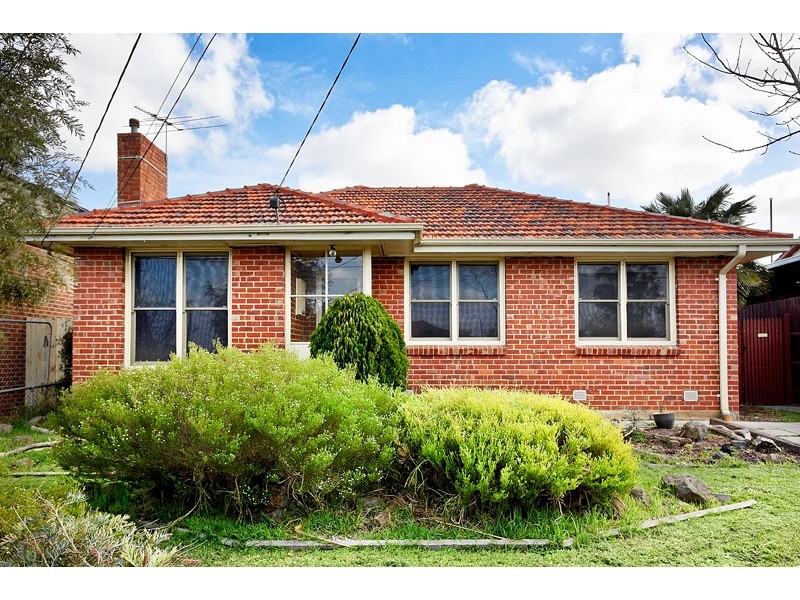 25 Laha Crescent, Preston VIC 3072