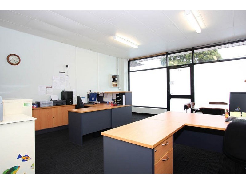 27 Enfield Avenue, Preston VIC 3072
