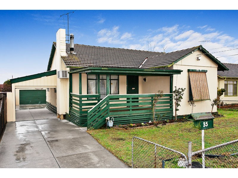 35 Clingin Street, Reservoir VIC 3073