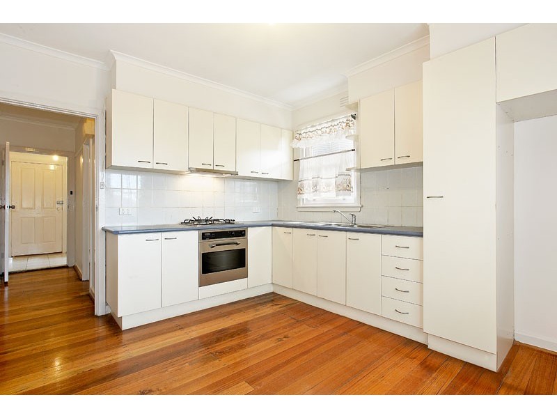 19 Laha Crescent, Preston VIC 3072