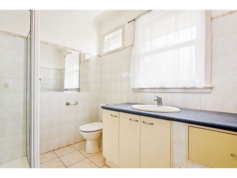 19 Laha Crescent, Preston VIC 3072