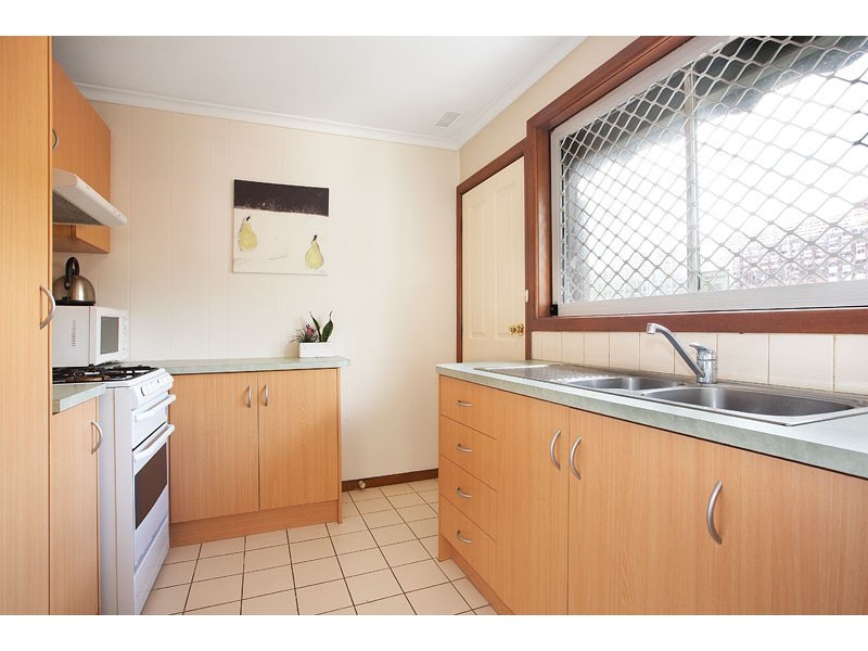 6/1-3 Hemburrow Street, Preston VIC 3072