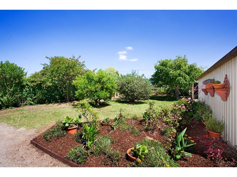 19 Tambo Avenue, Reservoir VIC 3073