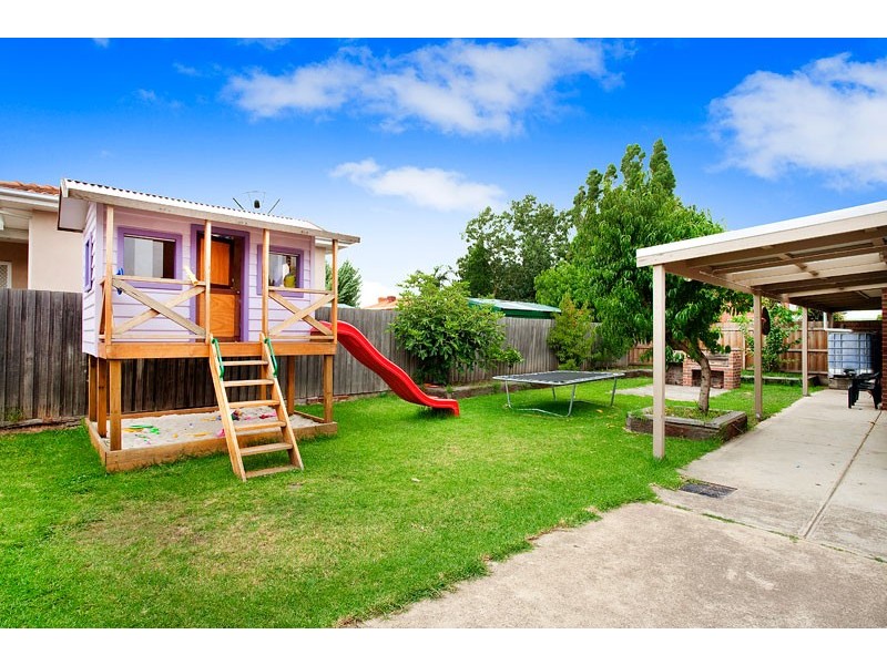 155 Mahoneys Road, Reservoir VIC 3073