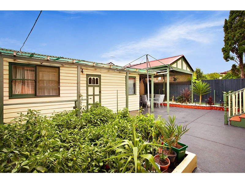 18 Pender Street, Preston VIC 3072