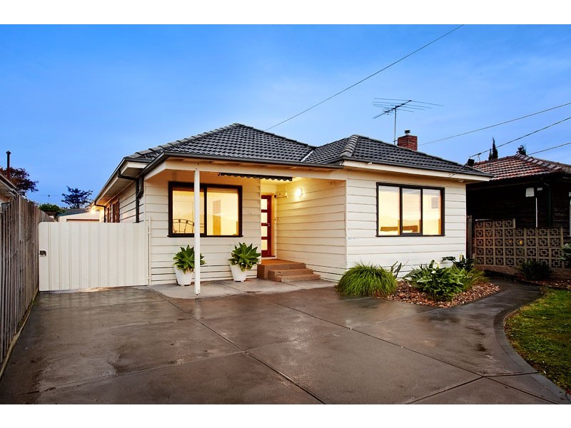 47 Wattle Grove, Reservoir VIC 3073