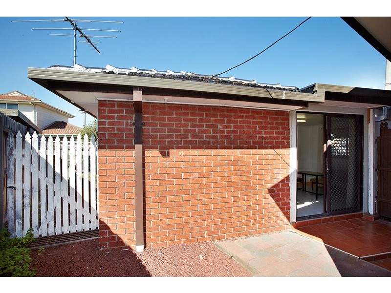 4 Fiesta Court, Thomastown VIC 3074