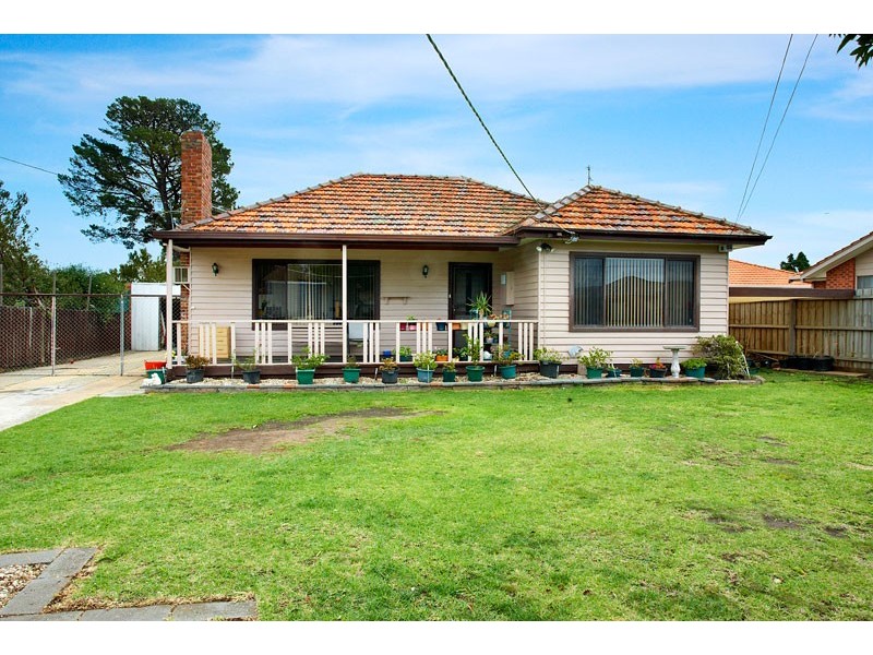 9 Smith Street, Reservoir VIC 3073