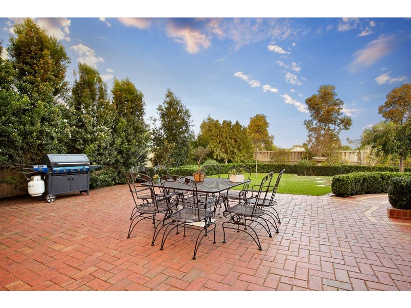 15 River Park Court, Werribee VIC 3030