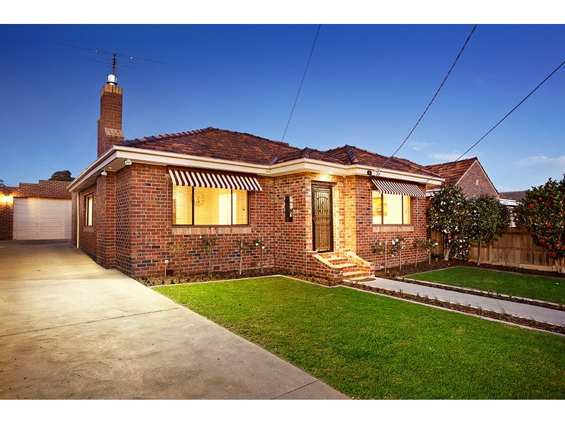 16 Emerald Street, Preston VIC 3072
