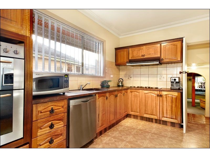 58 Rathcown Road, Reservoir VIC 3073