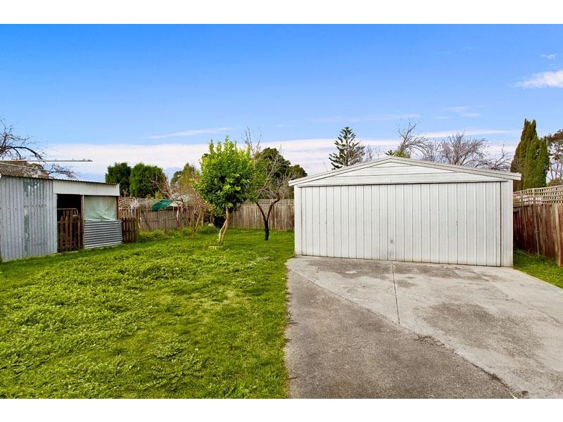 20 Tambo Avenue, Reservoir VIC 3073