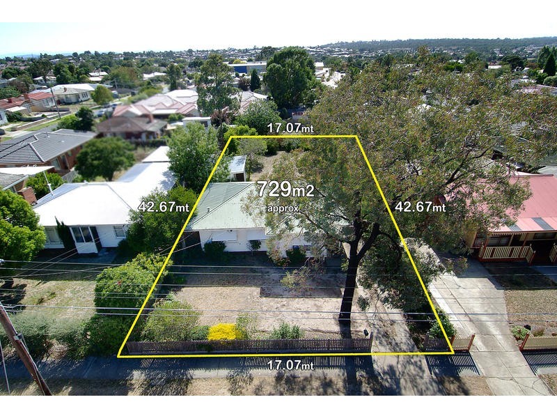 68 Strathmerton Street, Reservoir VIC 3073