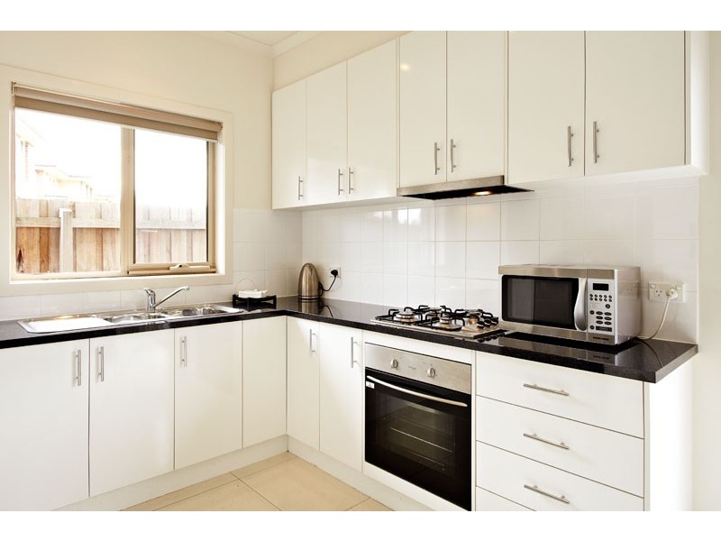 4/146 St Vigeons Road, Reservoir VIC 3073