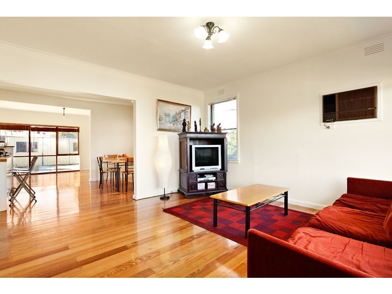 46 Dorrington Avenue, Reservoir VIC 3073