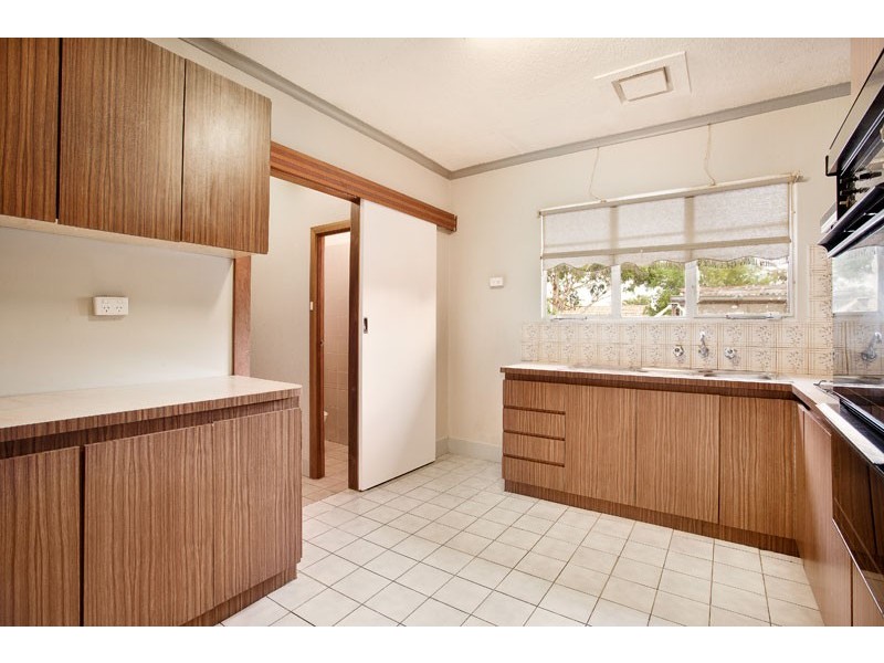 31 Oak Street, Preston VIC 3072