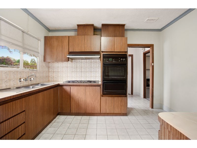 31 Oak Street, Preston VIC 3072