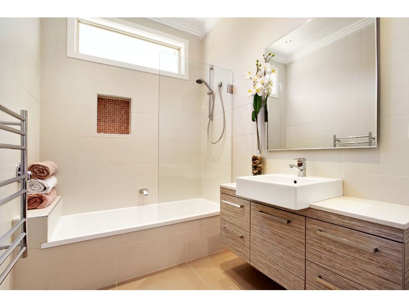 74 Henty Street, Reservoir VIC 3073