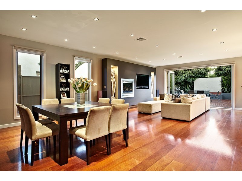 2 Speargrass Street, Maribyrnong VIC 3032