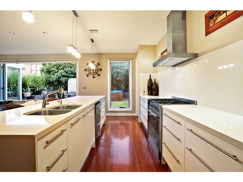 2 Speargrass Street, Maribyrnong VIC 3032