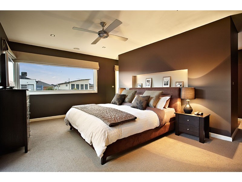 2 Speargrass Street, Maribyrnong VIC 3032