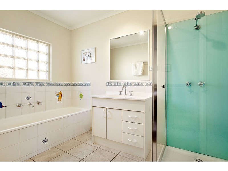 2/88 Wood Street, Preston VIC 3072