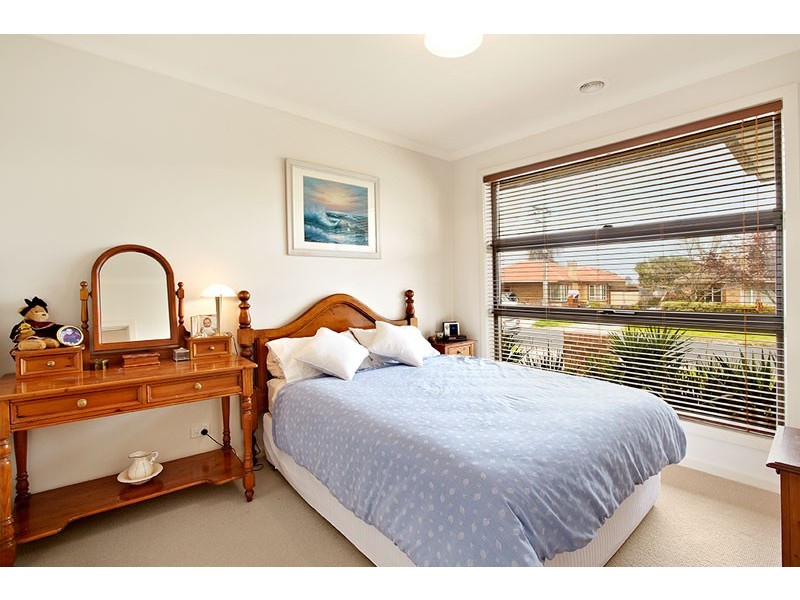 26A Glasgow Avenue, Reservoir VIC 3073